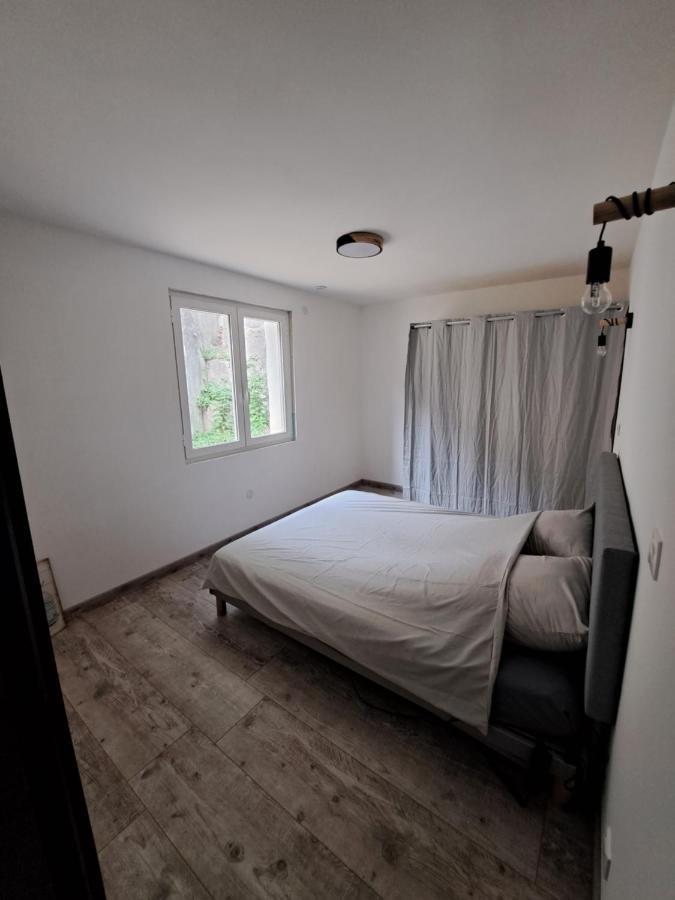Ferienwohnung Superbe Rez-de-Jardin refait à neuf. Breil-sur-Roya Exterior foto