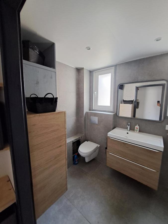 Ferienwohnung Superbe Rez-de-Jardin refait à neuf. Breil-sur-Roya Exterior foto