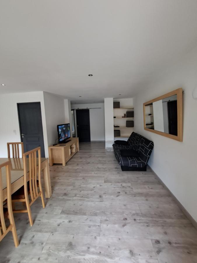 Ferienwohnung Superbe Rez-de-Jardin refait à neuf. Breil-sur-Roya Exterior foto