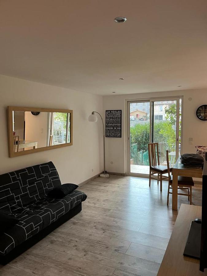 Ferienwohnung Superbe Rez-de-Jardin refait à neuf. Breil-sur-Roya Exterior foto